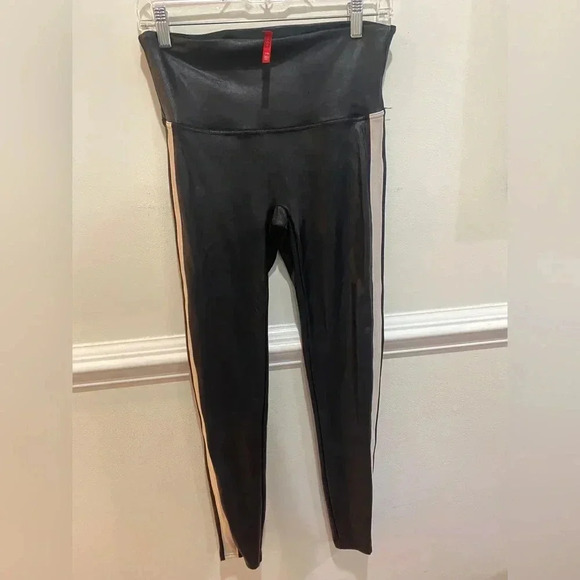 SPANX “Don’t Faux-Get” faux leather  side striped shaping leggings, size L - Picture 4 of 6
